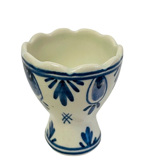 Delft's Handpainted Holland MH Ceramic Egg Cup - Picture 3 of 7